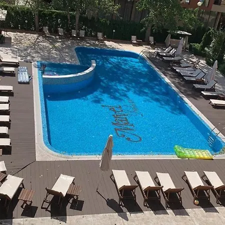 Marvel Deluxe 써니비치